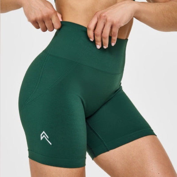 Racing green effortless shorts - Picture 3 of 4